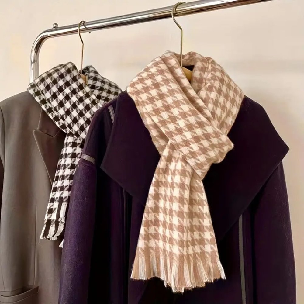 Set of 3 Houndstooth Fringe Scarves / NWOT - Picture 10 of 11